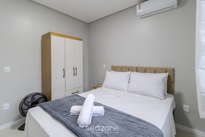 Basic-lejlighed | 1 soveværelse, strygejern/strygebræt, gratis Wi-Fi, sengetøj