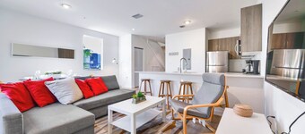 Stylish Townhouses by Design District