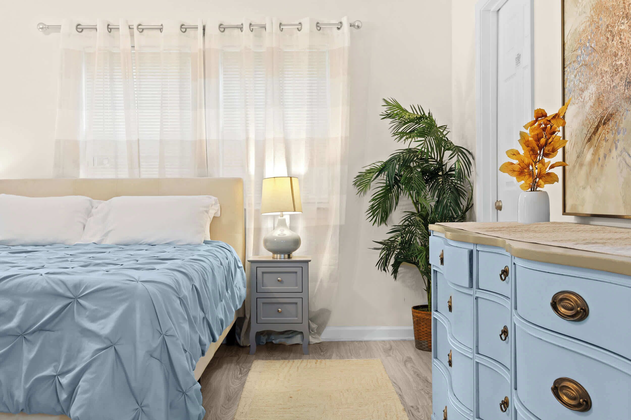 4 quartos, ferros/tábuas de passar roupa, Wi-Fi, roupa de cama