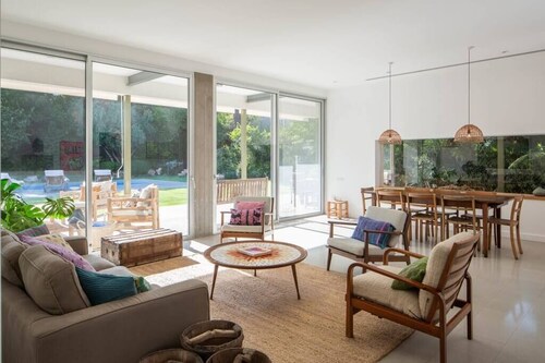 Carmelo Green Fields villa