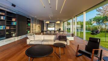 Télévision, espaces bureaux