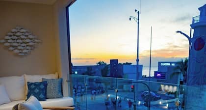 Cozumel NEW Siesta Studio: 1BR/Wi-Fi/AC/Noise Proof/With View