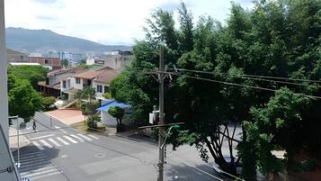 Apartemen Comfort | Balkon