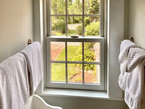 Quarto casal luxo | Banheiro | Chuveiro/banheira combinados, chuveiro com efeito de chuva