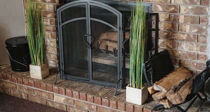 Near Razorback Stadium & Attractions, Firepit