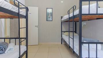 Villa | Verdunkelungsvorhänge, Bügeleisen/Bügelbrett, kostenloses WLAN