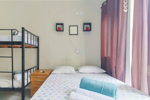 Villa | Blendingsgardiner, strykejern/-brett og wi-fi (inkludert)