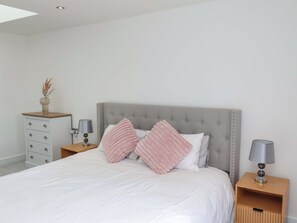 4 bedrooms, individually decorated, individually furnished, free WiFi - Mill Cottage (Beverley)