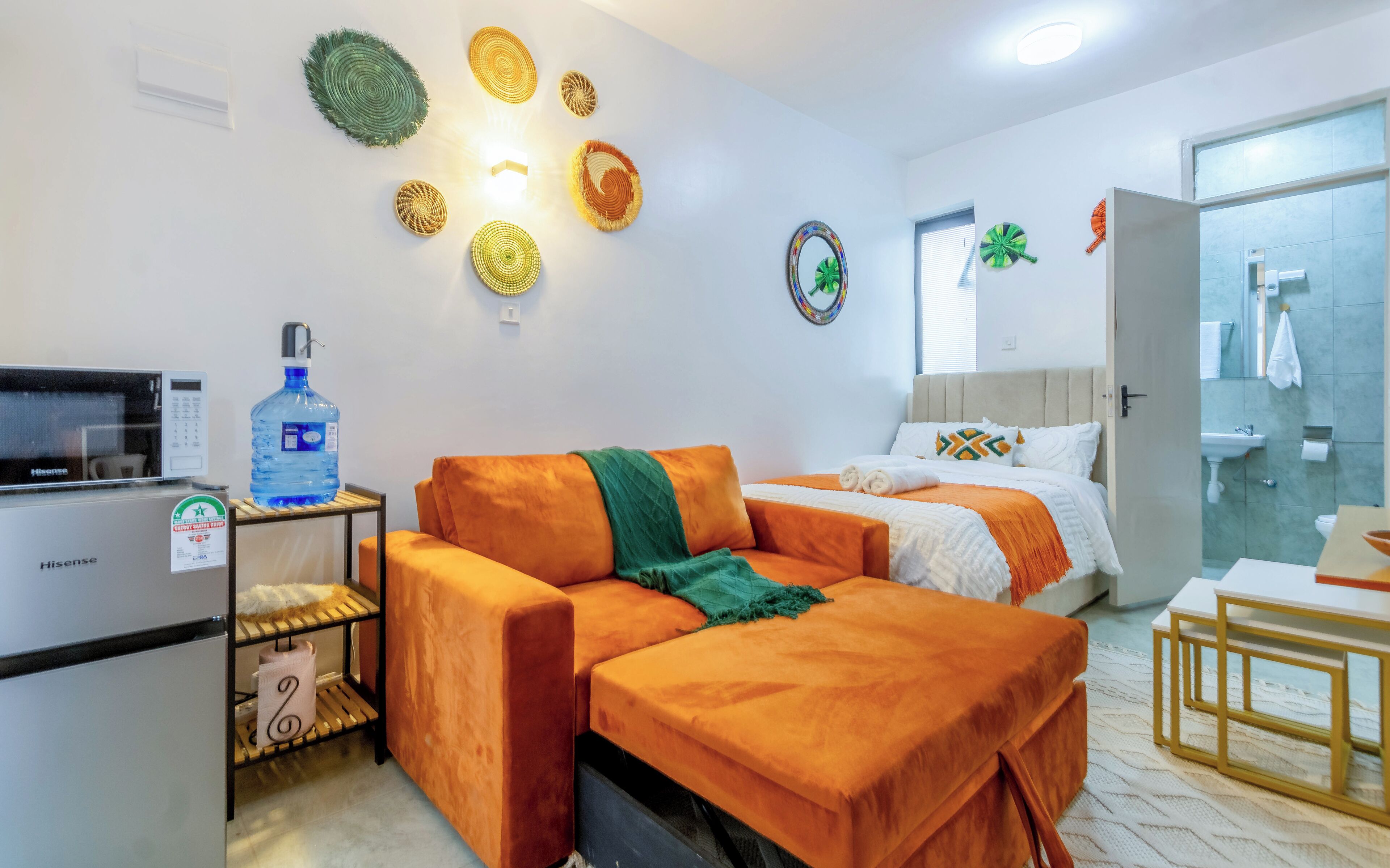 1 bedroom, in-room safe, iron/ironing board, free WiFi