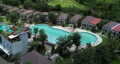 HIDDEN LEAF RESORT