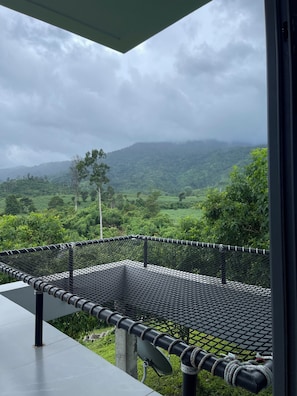 One-Bedroom Villa Suite | Minibar, in-room safe, desk, soundproofing