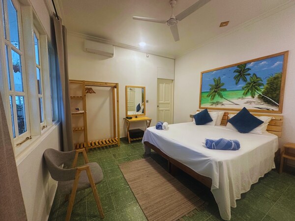Bahaaru Villa Surf And Stay - Maldives