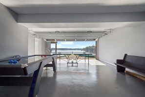 Spielezimmer
