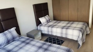 2 bedrooms, iron/ironing board, WiFi, bed sheets - Apartment to rest and enjoy. Swimming pool, gym and paddle tennis in Juriquilla (Juriquilla)