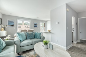 Smart TV, computer monitors, printers