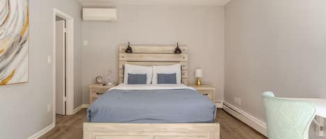 1 chambre, bureau, fer et planche à repasser, Wi-Fi gratuit