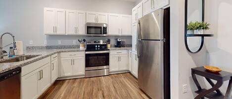 Microwave, oven, stovetop, dishwasher