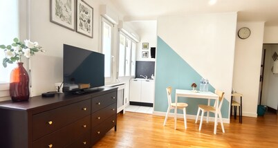 Bright apartment near the center of Nantes, open bedroom, full kitchen