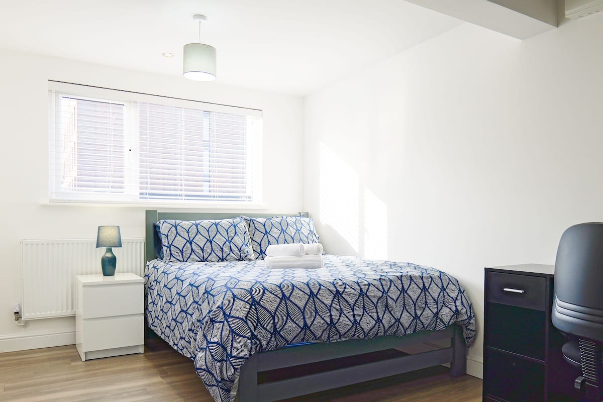 Superior Studio, 1 King Bed