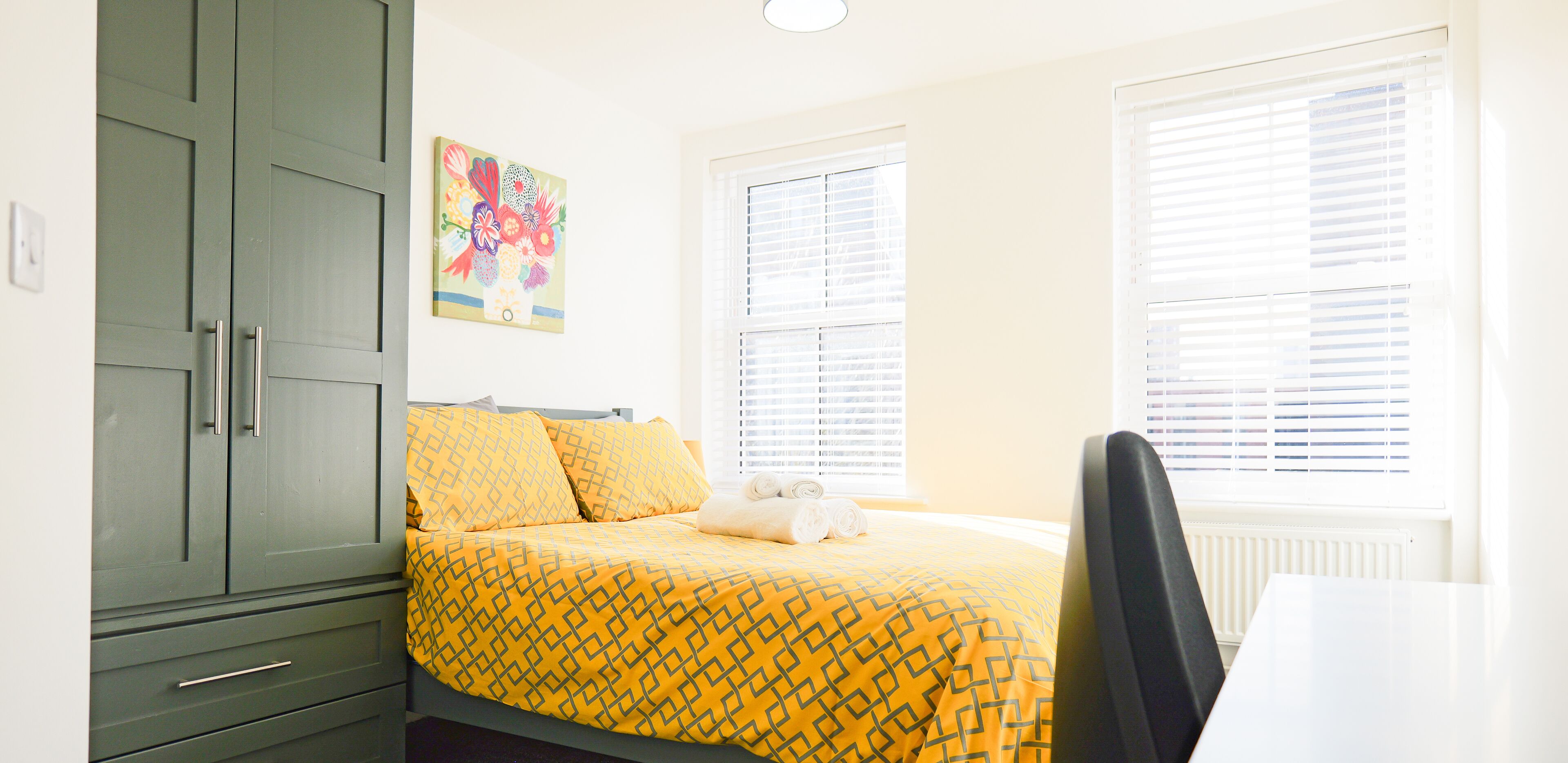 Desk, iron/ironing board, free WiFi