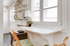 Interior - BM-Studio 2P Beaux Arts (Paris)