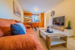 Living area - Holiday flat with air conditioning (Novi Vinodolski)
