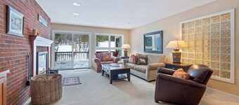 Ski-In/Out at Okemo | 3BR Ledgewood w/ Fireplace