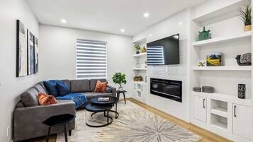 TV, fireplace, offices