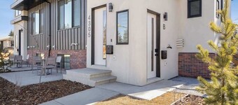 Rare Find-Dual Suites, 3 Kings & Prime Location