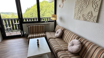 Televisio, pöytätennispöytä