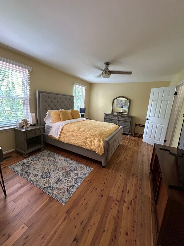 2 Schlafzimmer, Bügeleisen/Bügelbrett, WLAN, Bettwäsche