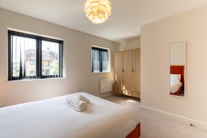 3 Schlafzimmer, Bügeleisen/Bügelbrett, Reisekinderbett, Internetzugang