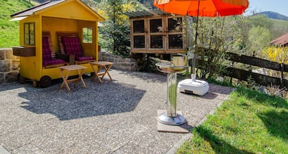 Apartment 'Harter' with Shared Terrace, Shared Garden and Wi-Fi