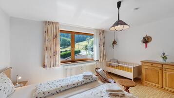 3 Schlafzimmer, WLAN, Bettwäsche