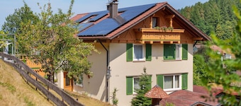 Apartment 'Harter' with Shared Terrace, Shared Garden and Wi-Fi