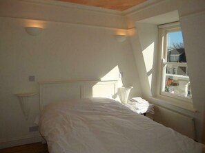 1 Schlafzimmer, Bügeleisen/Bügelbrett, Internetzugang, Bettwäsche