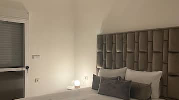 3 habitaciones y ropa de cama