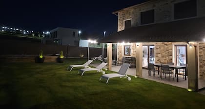 BEACH AND NATURE HOUSE 20 MINUTES AWAY FROM LA CORUÑA