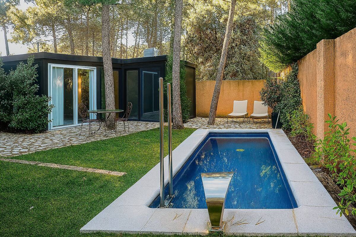Grand Suite, 1 King Bed, Private Pool, Garden View | View from room