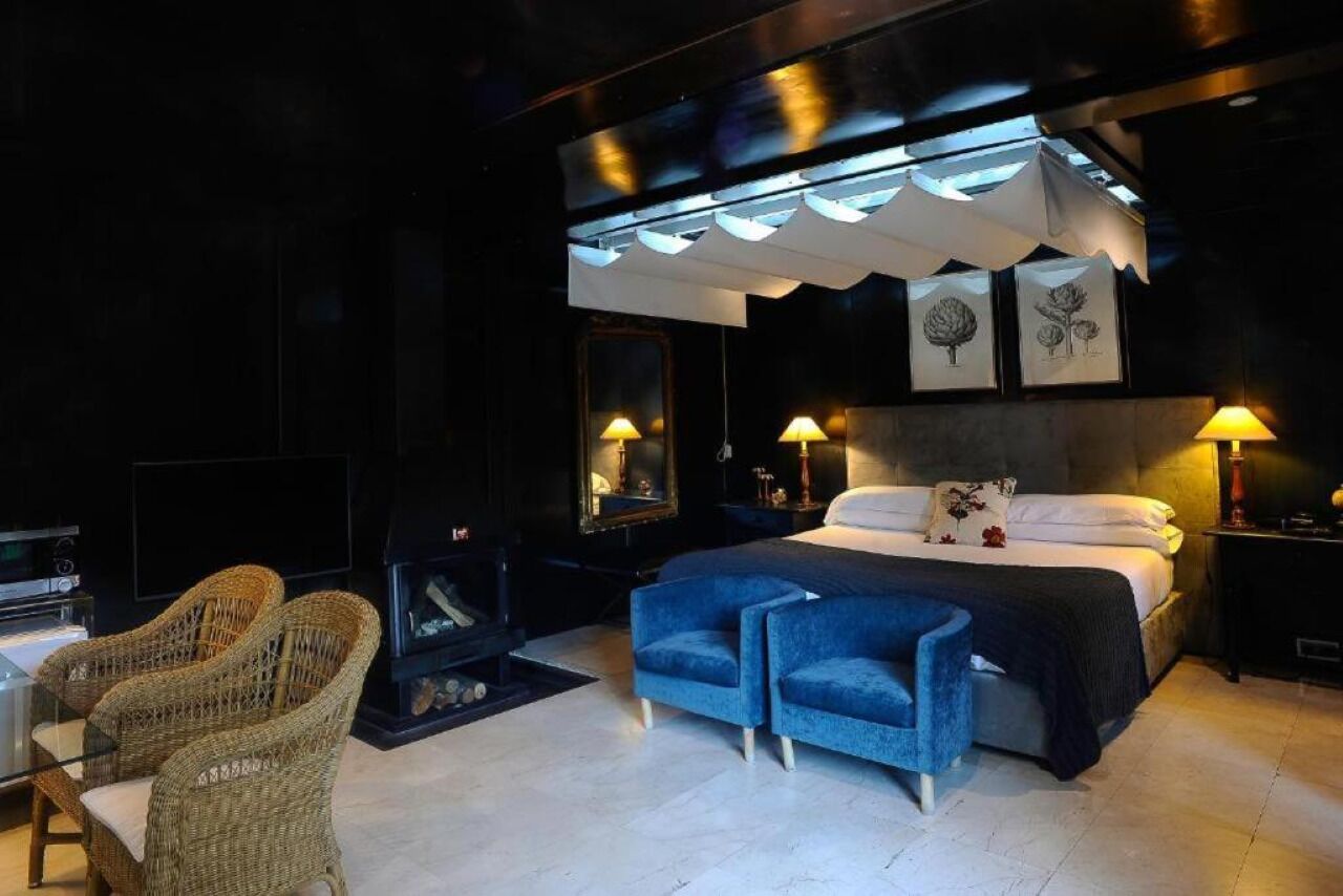 Grand-suite - 1 kingsize-seng - privat pool - udsigt til have | Premium-sengetøj, dundyner, senge med madrasser af memory foam