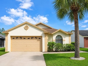 Exterior - Premium Pool Villa Centrally Located near Disney (Kissimmee)