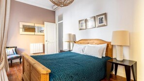 2 habitaciones, tabla de planchar con plancha y wifi gratis
