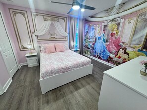 9 bedrooms, iron/ironing board, bed sheets