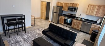 Charming Studio Style Apartment on the edge of St. James