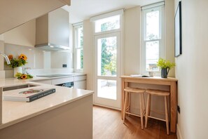 Exterior - 04-philbeach Gardens (London)