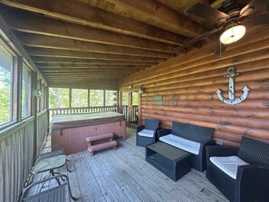 Tina de hidromasaje interior