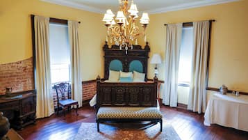 Double Room | Free WiFi