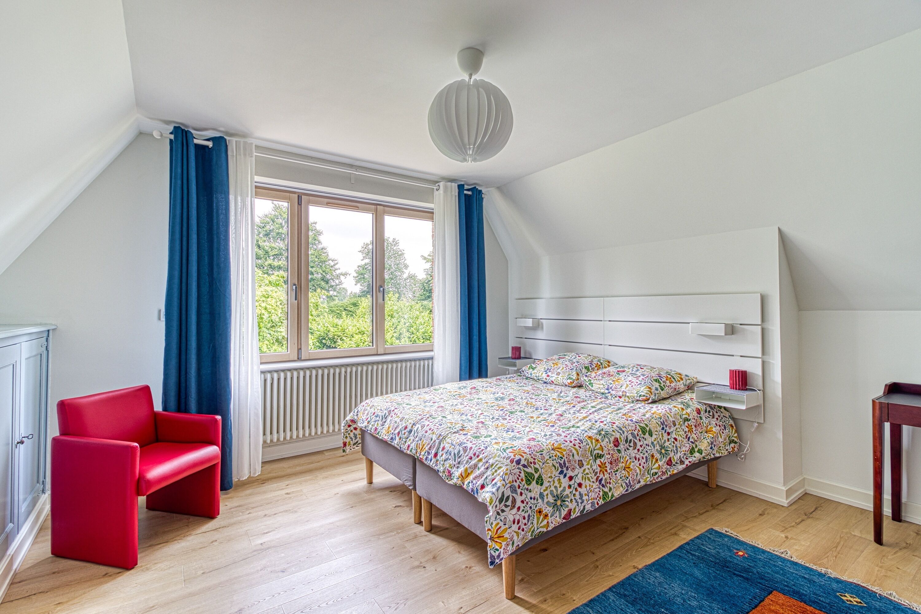 3 slaapkamers, een bureau, gratis wifi, beddengoed