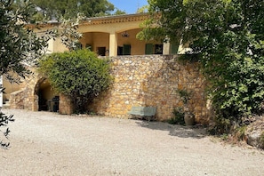 Extérieur