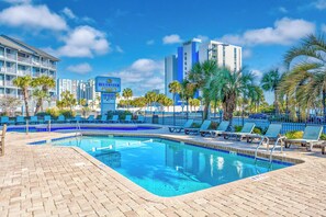 Innenpool, Außenpool